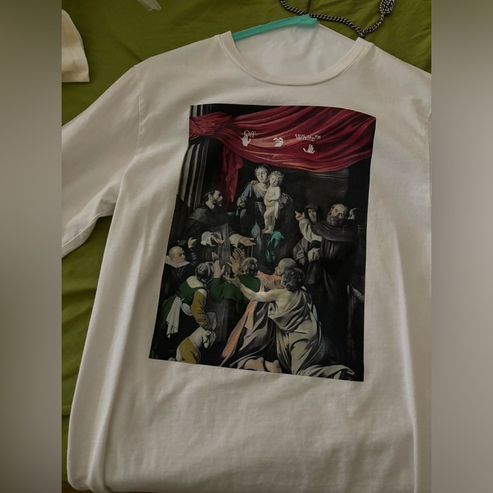 Off white T-shirt size medium unisex